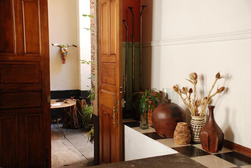 Bed and breakfast El Patio 77 3*